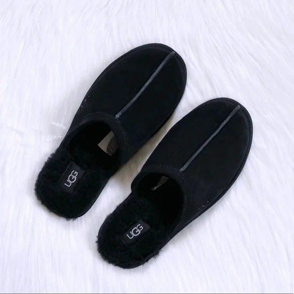 UGG Women’s Pearle Slippers In Black - Picture 2 of 8